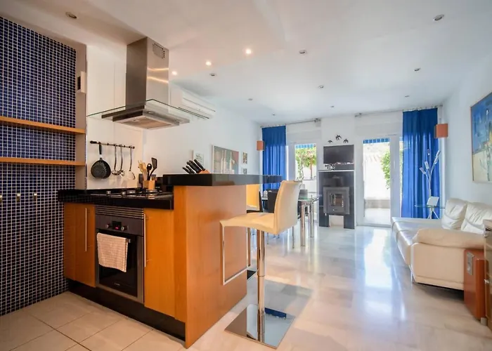 House With Jacuzzi And Sauna Fuengirola