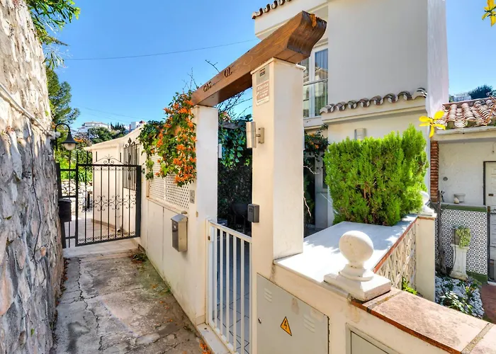 House With Jacuzzi And Sauna Fuengirola